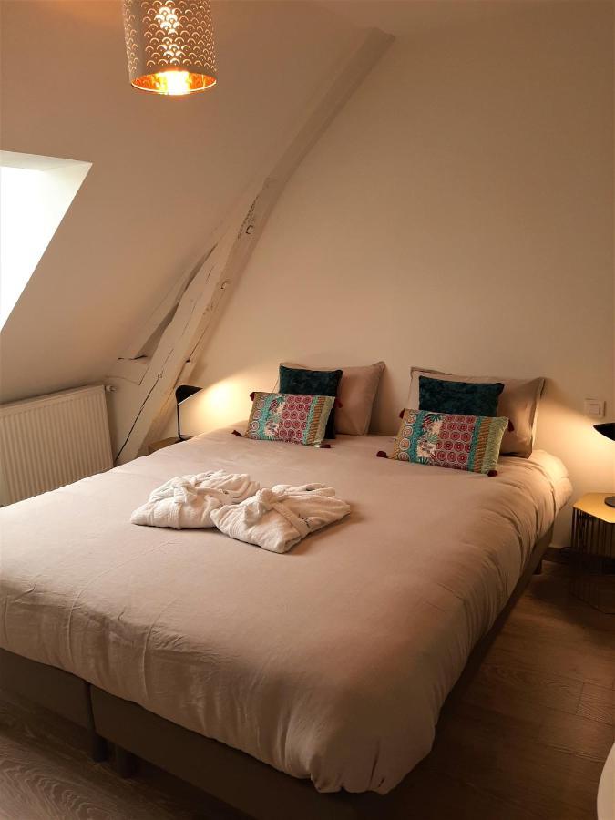 Le Feneau Maison D'Hotes Creuzier-le-Neuf Kültér fotó