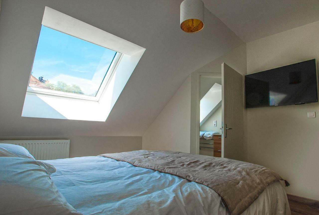 Le Feneau Maison D'Hotes Creuzier-le-Neuf Kültér fotó